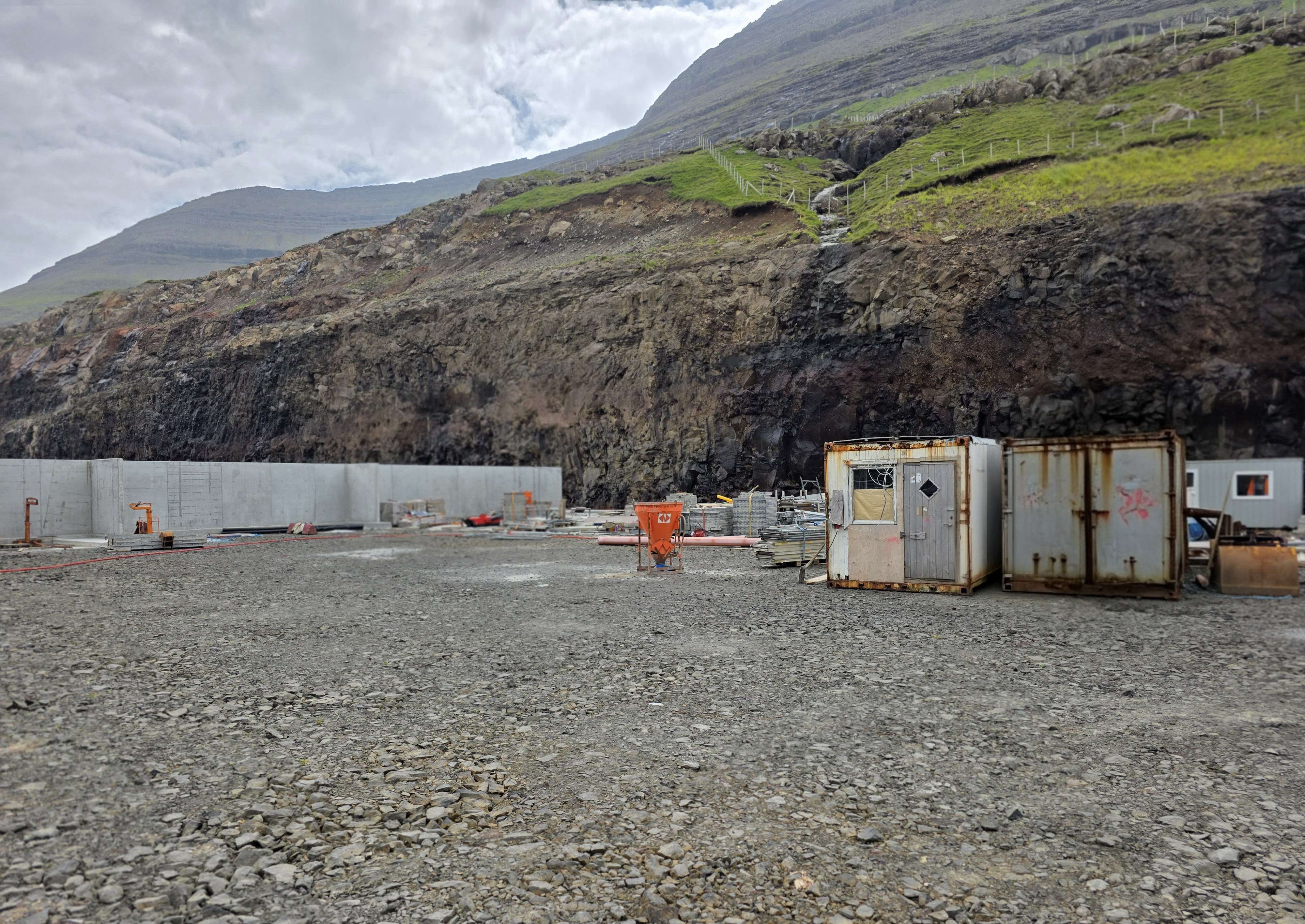Clean Construction Worksite